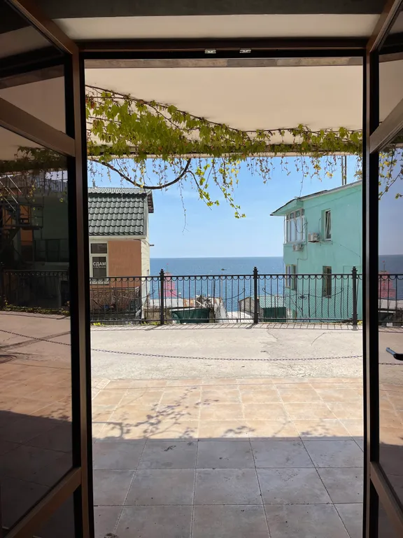 Жильё у моря Ялта