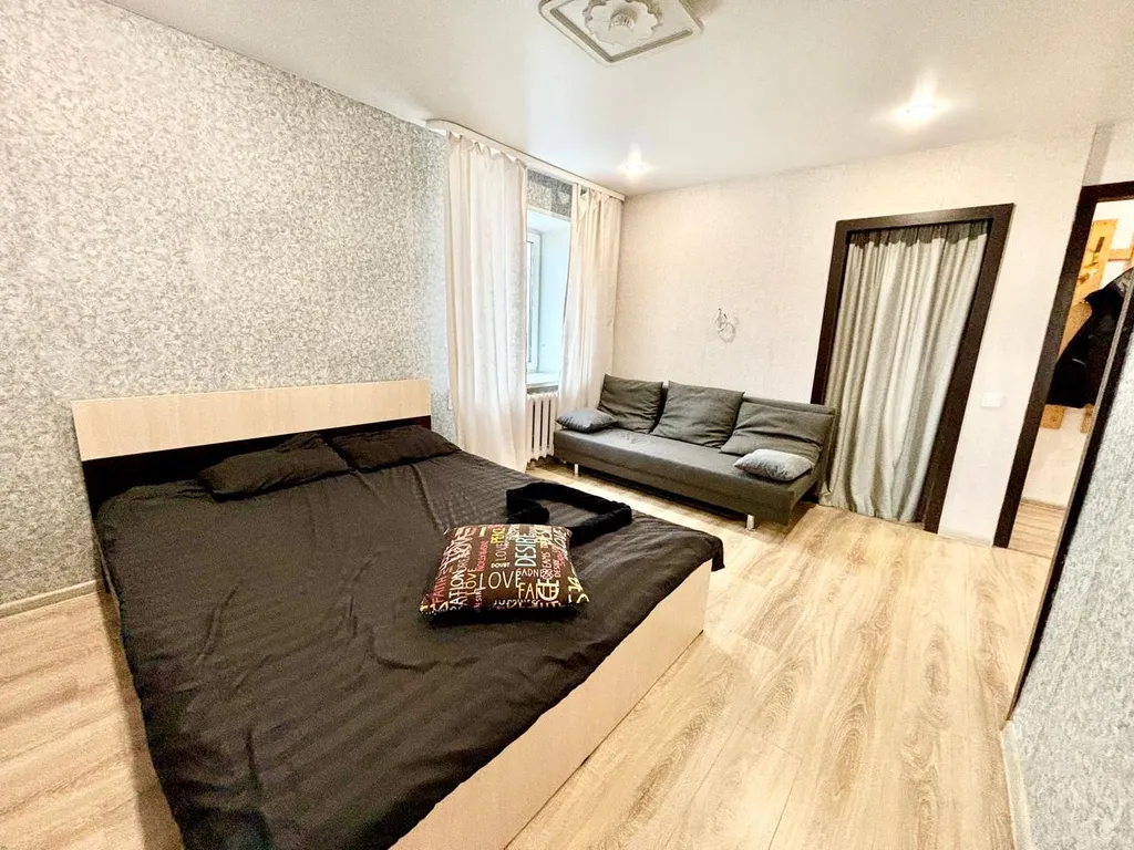 Светлая-уютная квартира в центре города рядом с центральной площадью