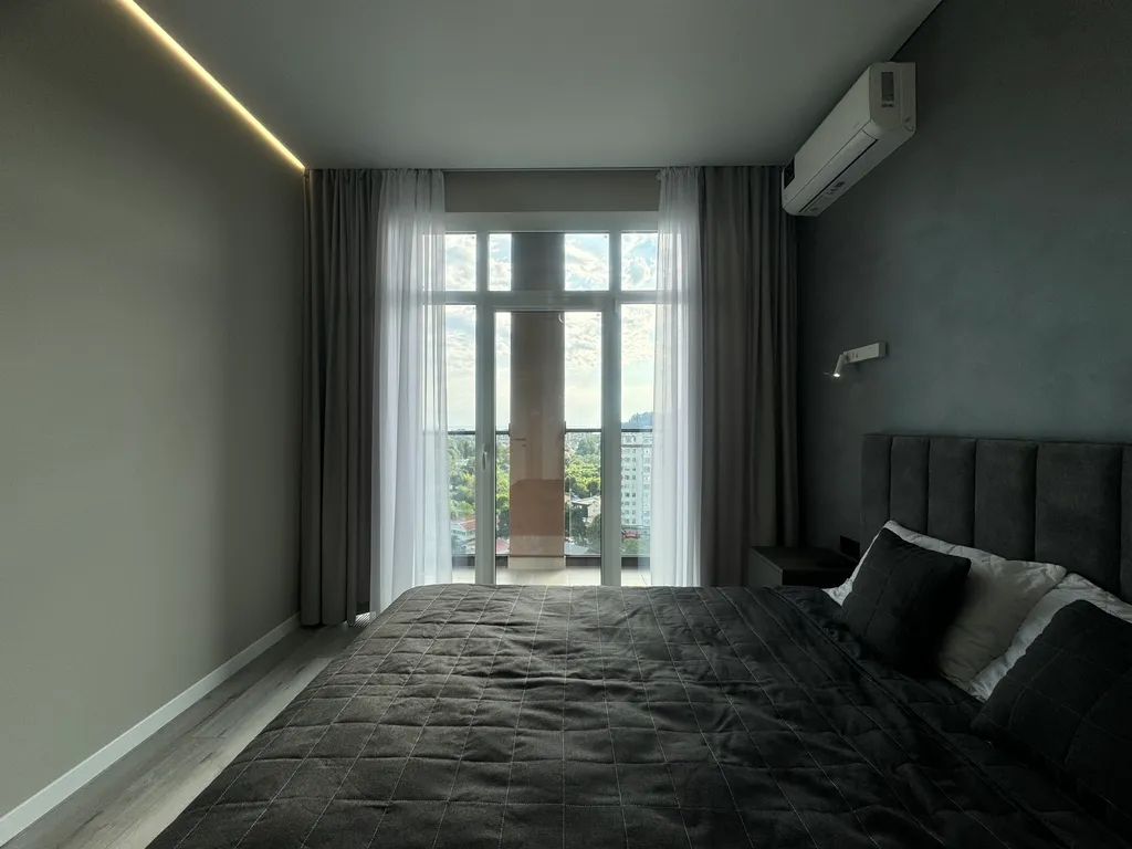 Дизайнерская евродвухкомнатная квартира в ЖК бизнес-класса Аллея Парк