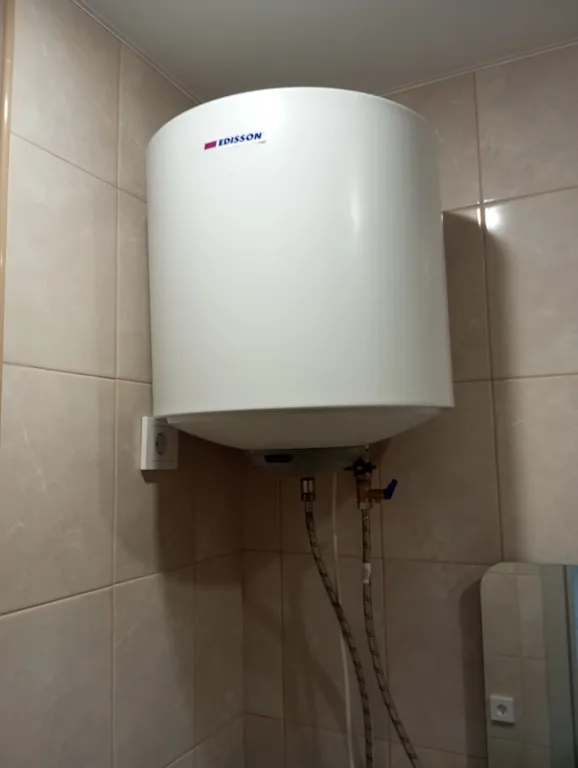 Уютная квартира в новом доме с панорамными окнами