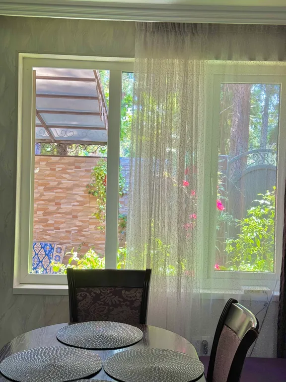 Дом в центре Адлера на набережной