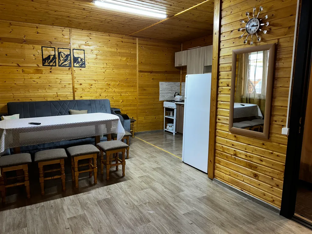 Уютный коттедж с видом на горы