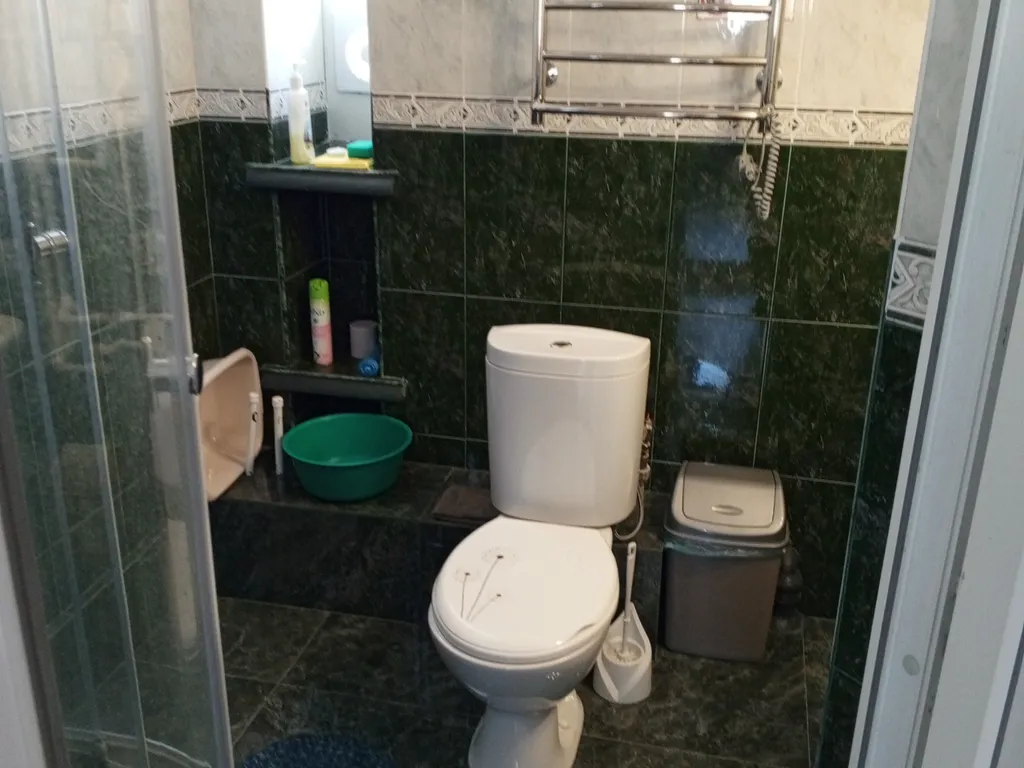 Двухкомнатный с балконом