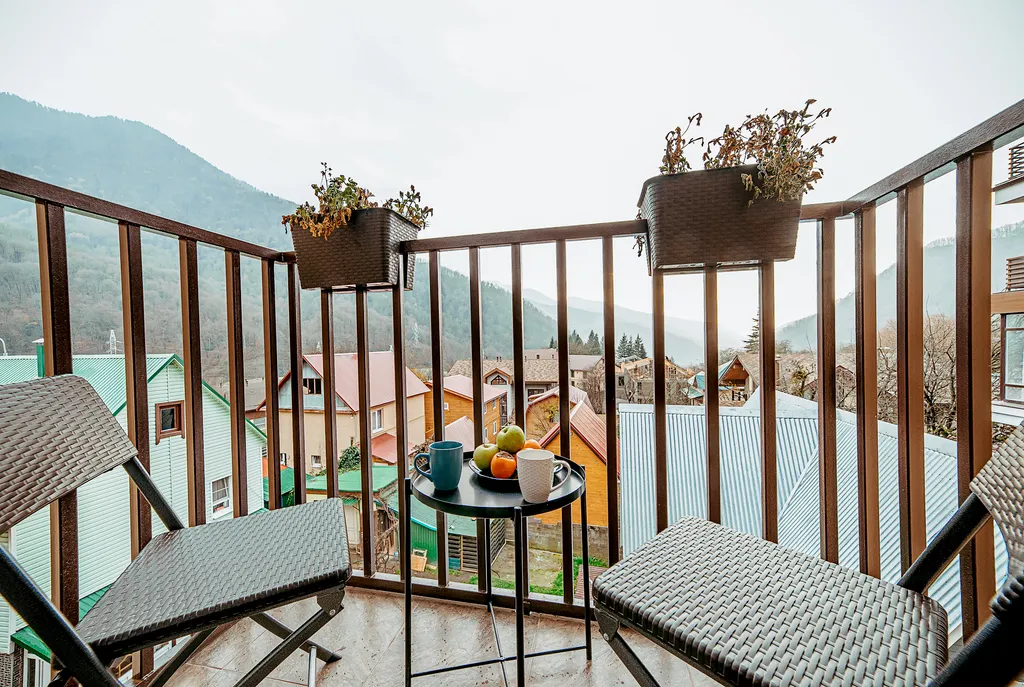 Студия 22 с видом на горы