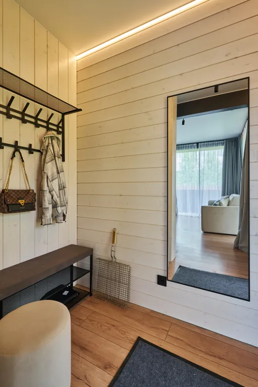 Домик у реки с камином, сауной и чаном