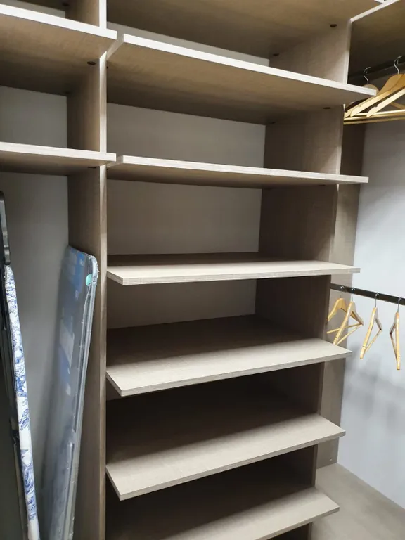 Квартира студия с оригинальным дизайнерским ремонтом