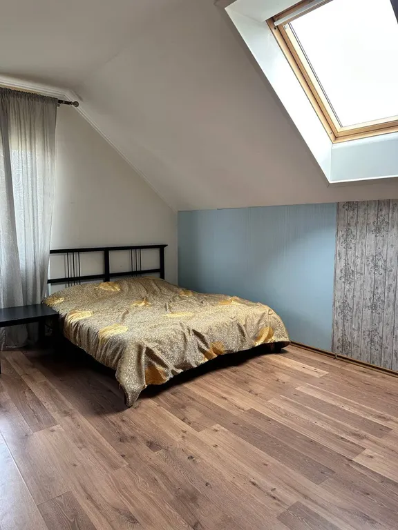 Большой дом на участке 12 соток