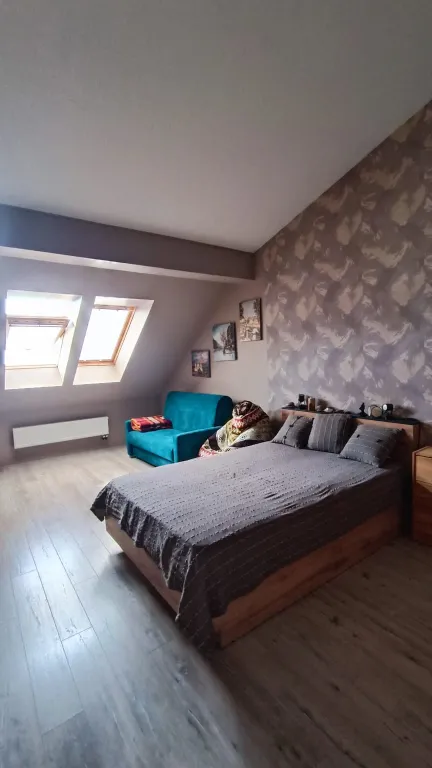 Квартира Питерская мансарда — аренда посуточно в Зеленоградск