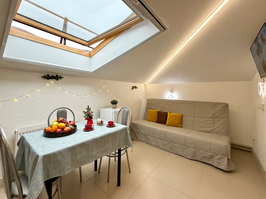 №7 Полулюкс на мансардном этаже