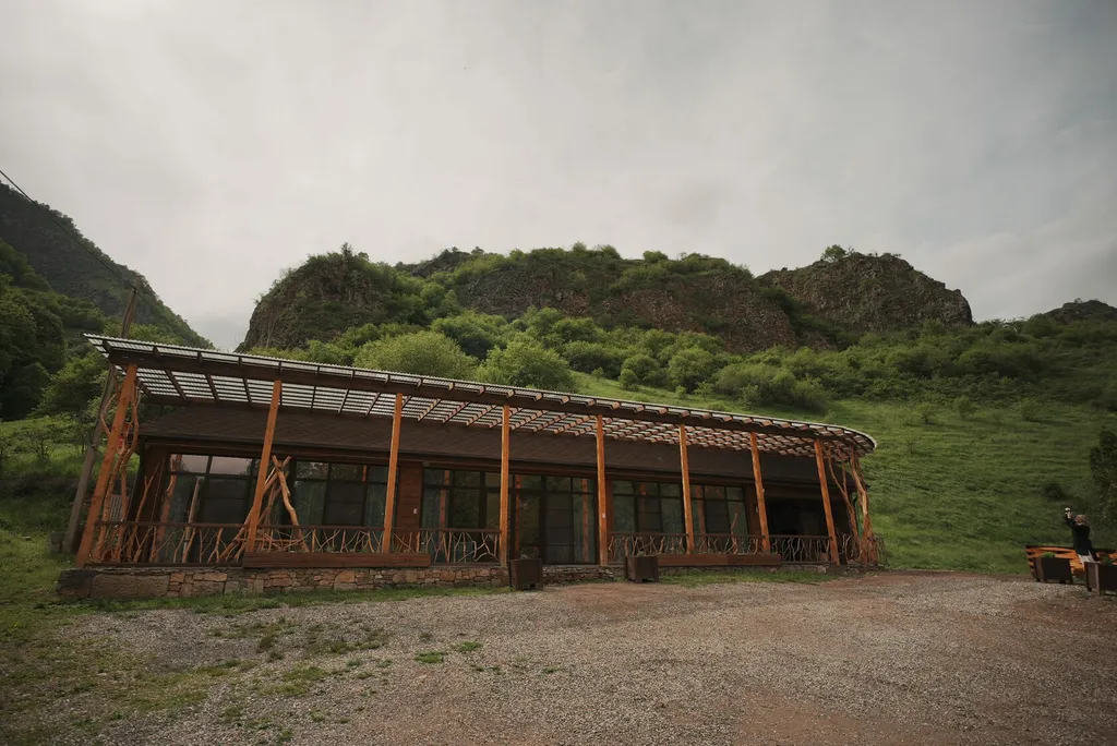 Коттедж 4-комнатный Дом — Мушт