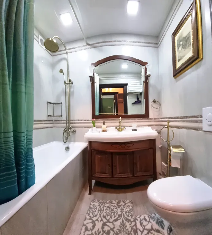 Королева Англии рекомендует 2-комнатную квартиру в центре города