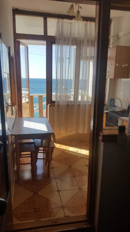 Отдых на берегу Чёрного моря