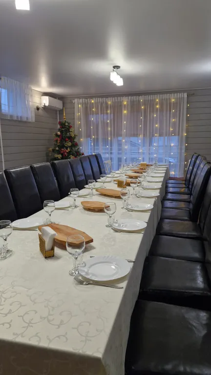 Дом с баней и парковкой