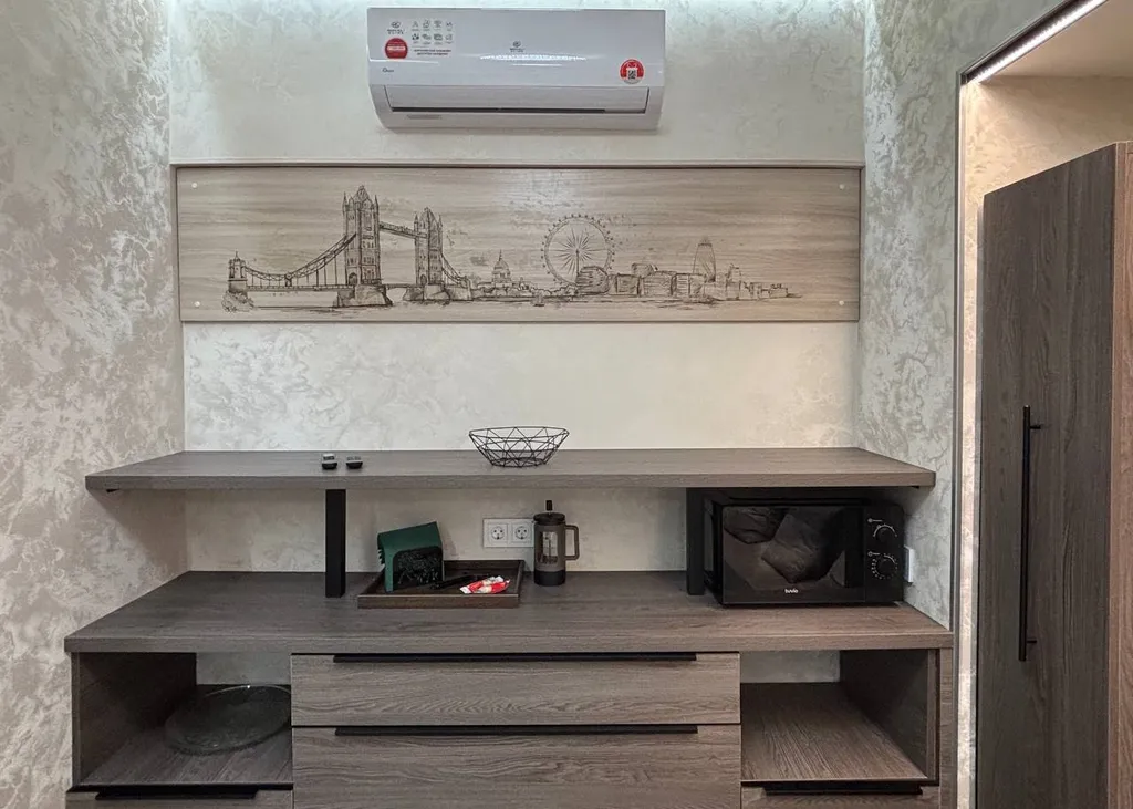 Просторная, чистая двушка с кухней-столовой в историческом центре