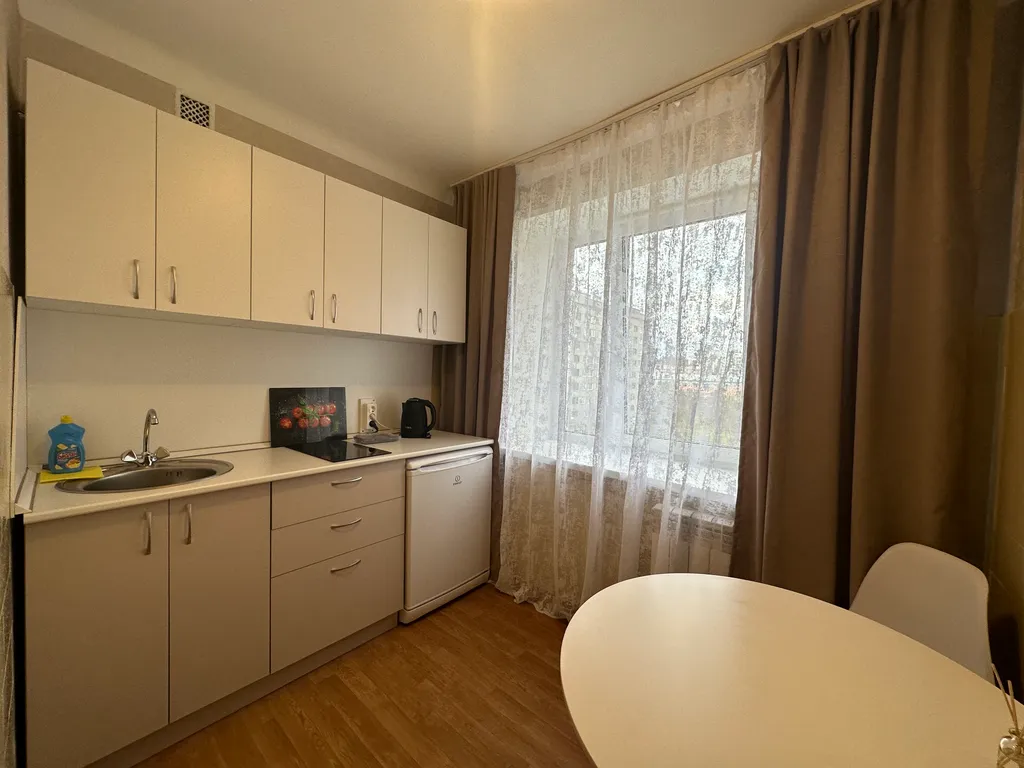 Квартира Двухкомнатная квартира в центре — Красноярск