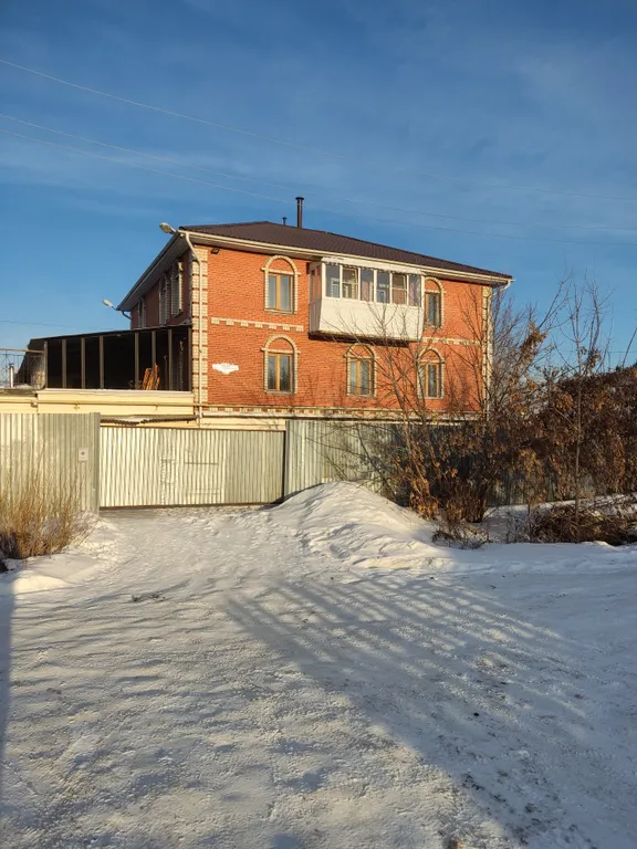 Коттедж Дом у пруда, баня. — аренда посуточно в Миасс