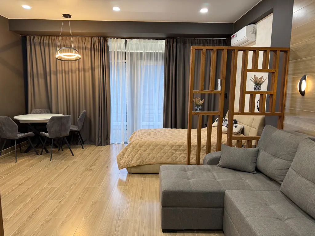 Квартира- студия с дизайнерским ремонтом — аренда посуточно в Красная Поляна