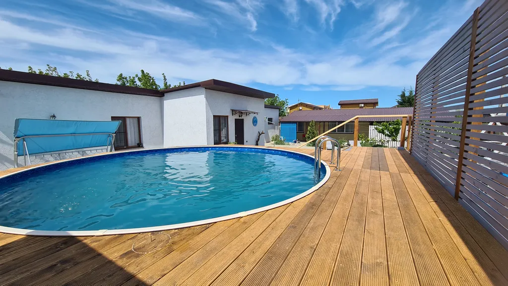 Квартира 1-комнатная Квартира — Кучугуры