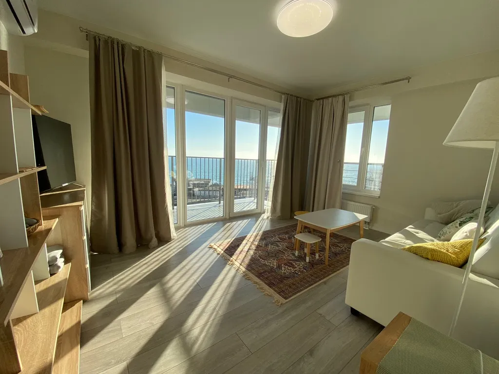 2-комнатная квартира с панорамными окнами у моря — аренда посуточно в Дагомыс