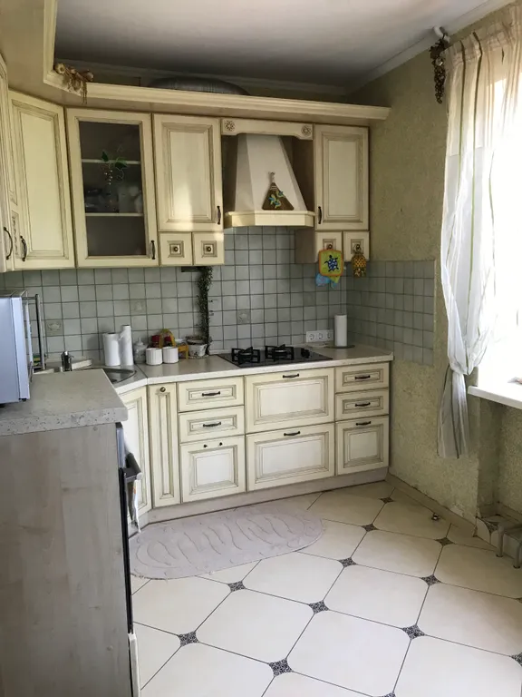 4-комнатный Дом