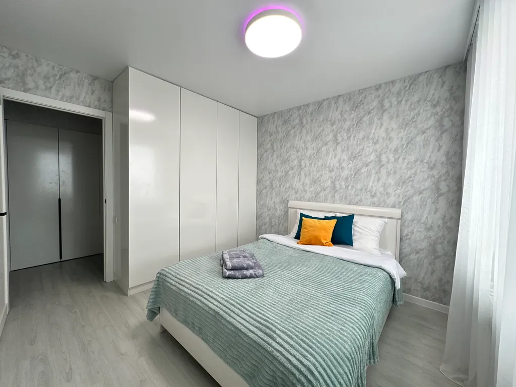 Евро-трешка на автостанции