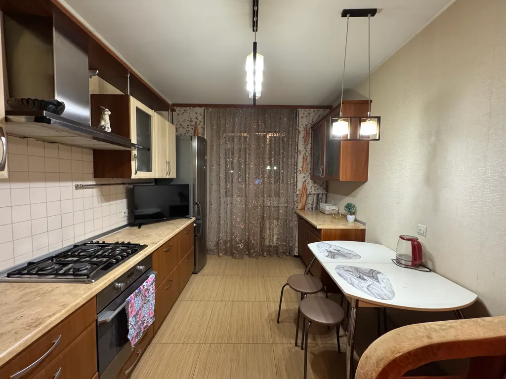 Просторная двушка в центре города