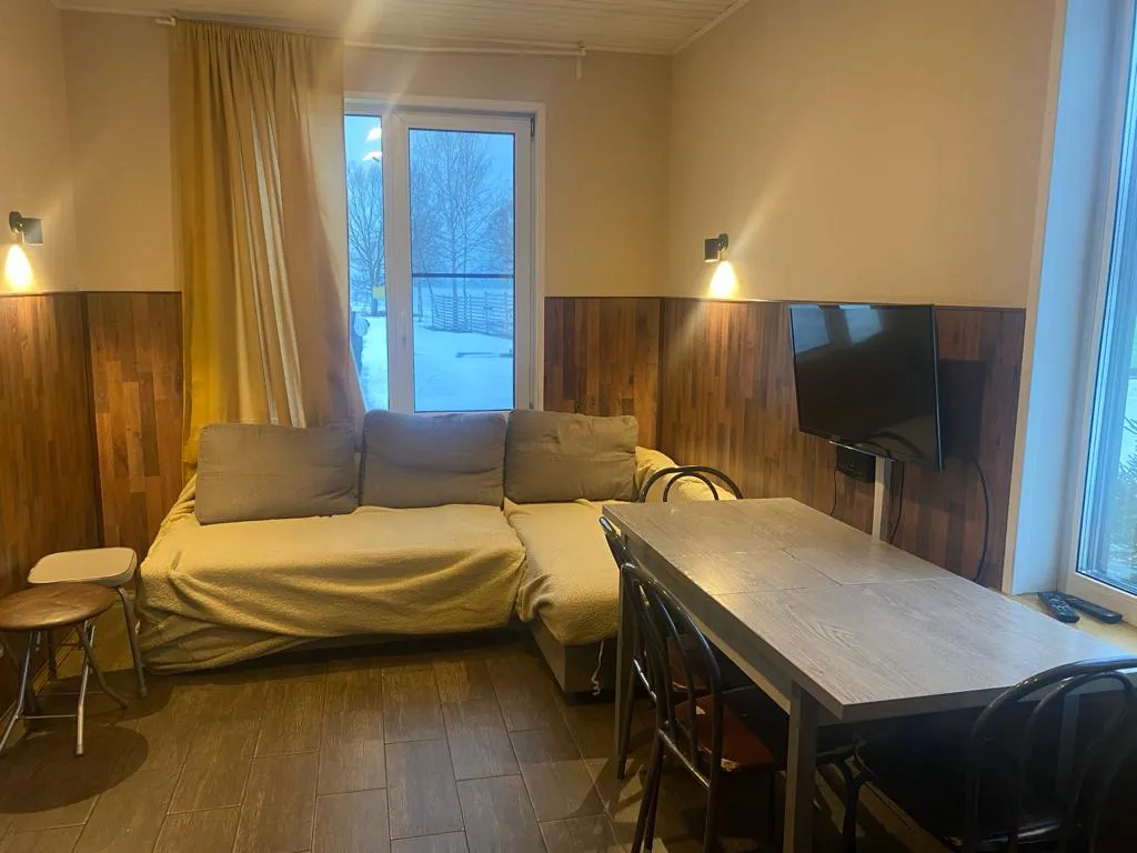 Коттедж 5-комнатный Дом — Луга