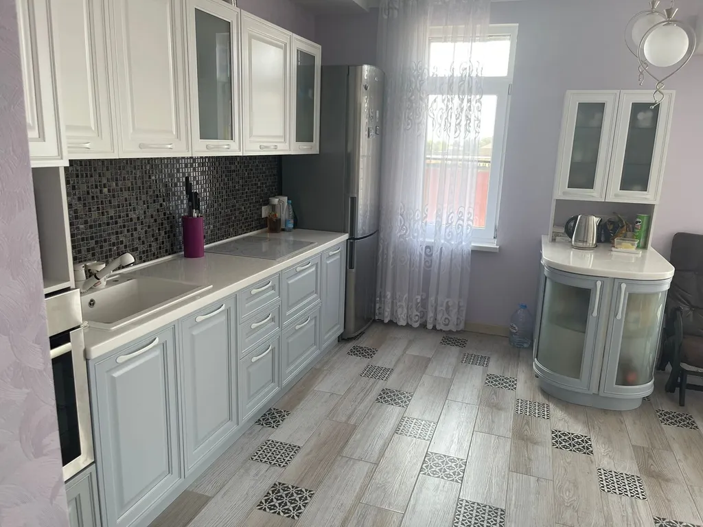 Просторная Видовая 3-х комнатная квартира у моря