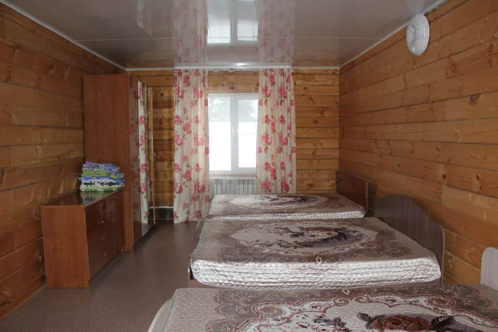 Коттедж 4-комнатный Дом — аренда посуточно в Томск