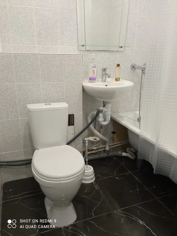 Центр у кремля рядом с 400 летним дубом. Есть отчетные документы.