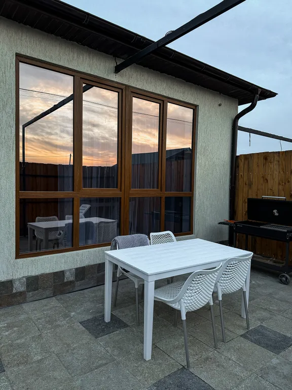 Уютный дом у моря