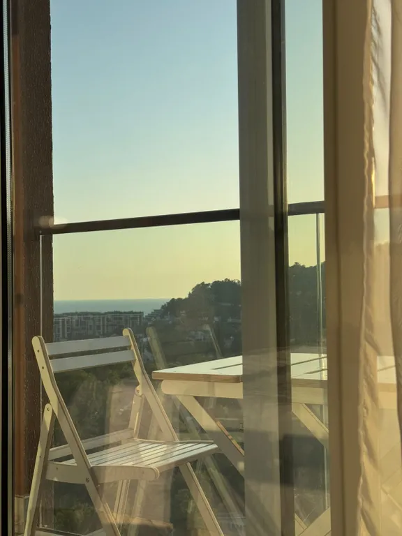 Студия с видом на море