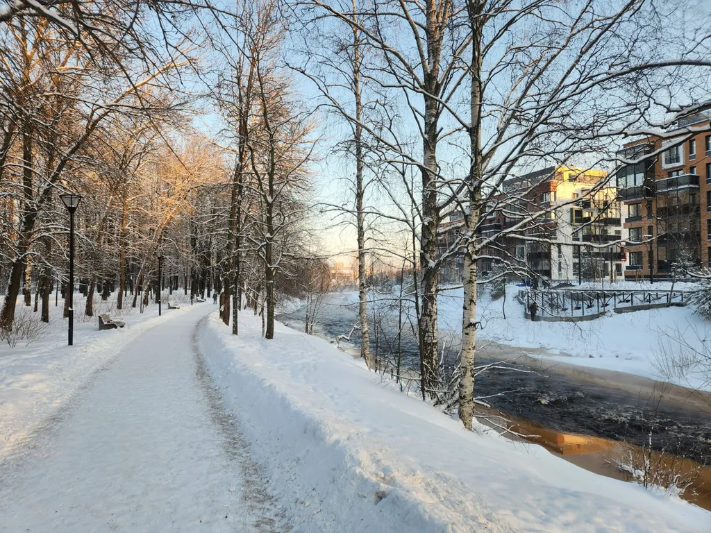 Апартамент в центре в парке на речке