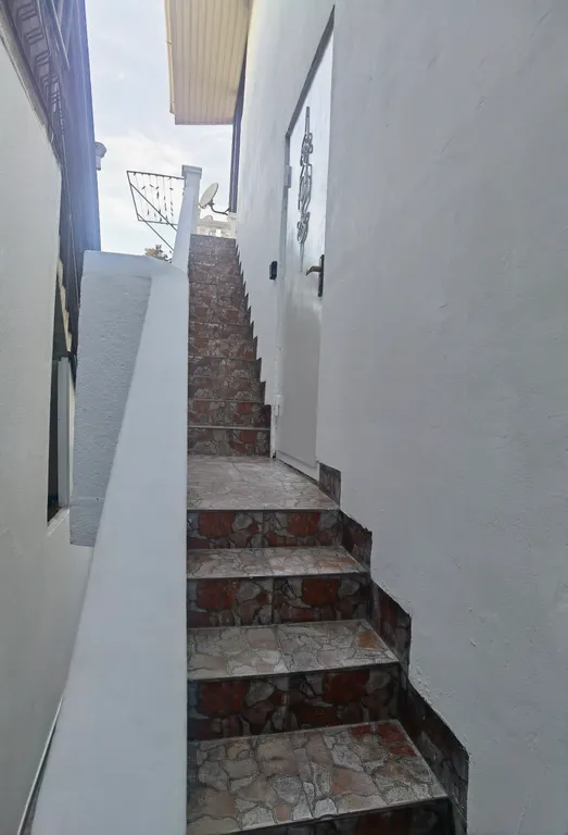 Квартира Квартира в коттедже у моря — Адлер