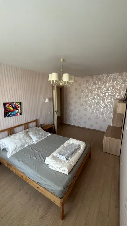 Видовая двухкомнатная квартира в зеленом районе города