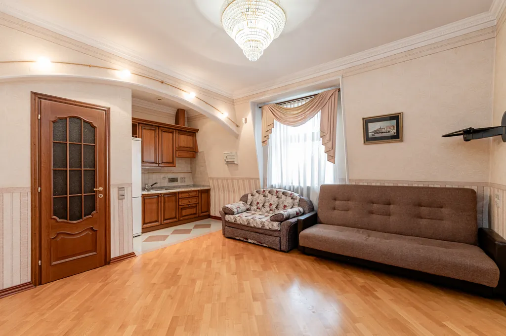 Коттедж с бассейном и сауной в Красногорске