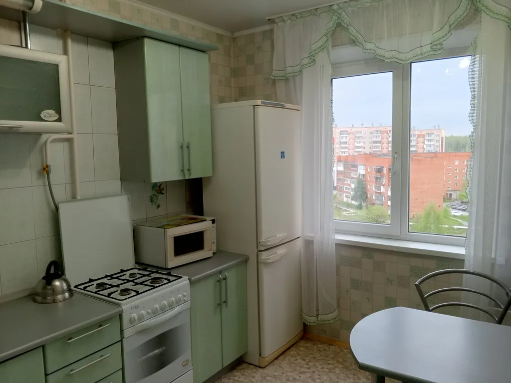 Квартира Уютная квартирка в центре города — аренда посуточно в Миасс