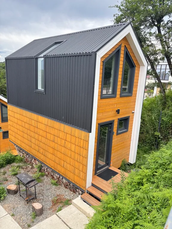 Дом с сауной в лесу