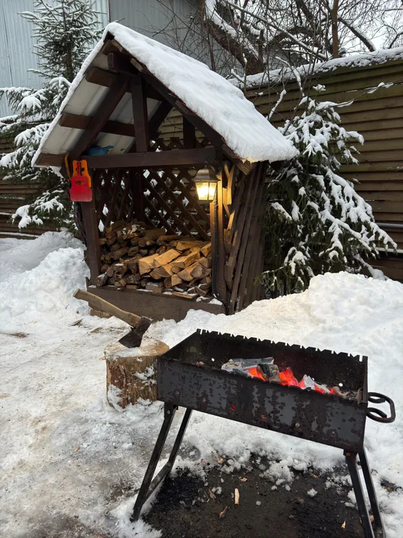 Коттедж Дом вблизи Суздальских озер с зоной отдыха и прудом — Санкт-Петербург