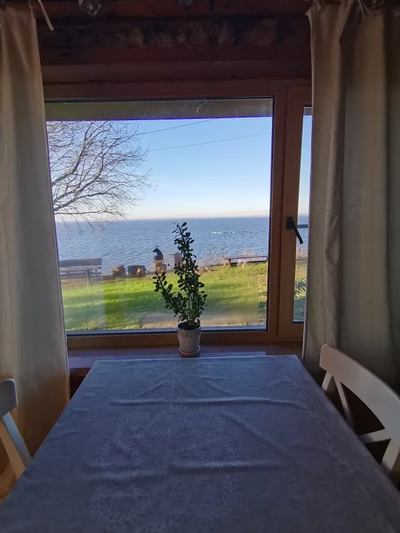 Домик у моря