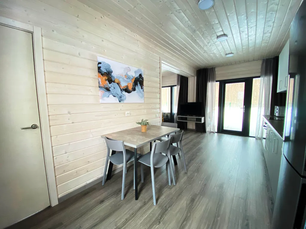 Коттедж Новый уютный дом с кондиционером на опушке леса в 20 минутах от города — Санкт-Петербург