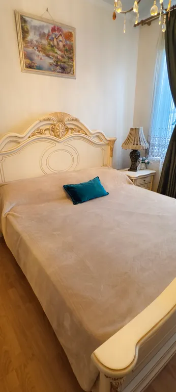 Квартира Квартира Двухспальный комфортабельный номер в гостевом доме — Сухум