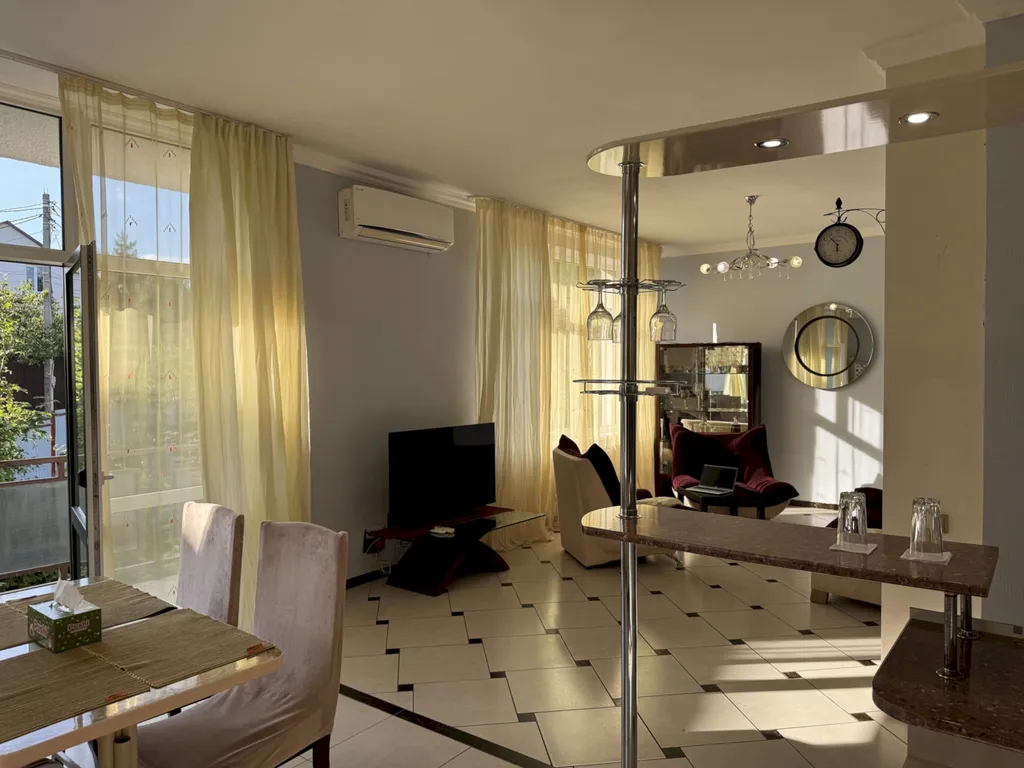 Двухэтажный коттедж с террасой и мангалом - Голубая бухта