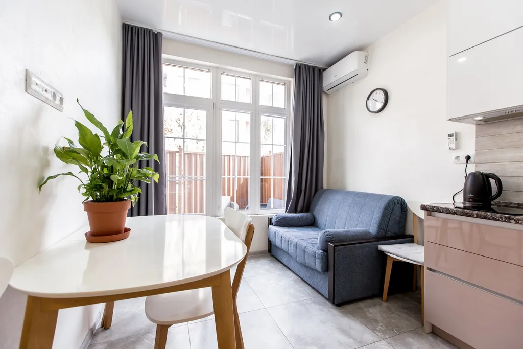 Квартира Квартира Уютный апартамент со своей придомовой территорией и бассейном — Сириус