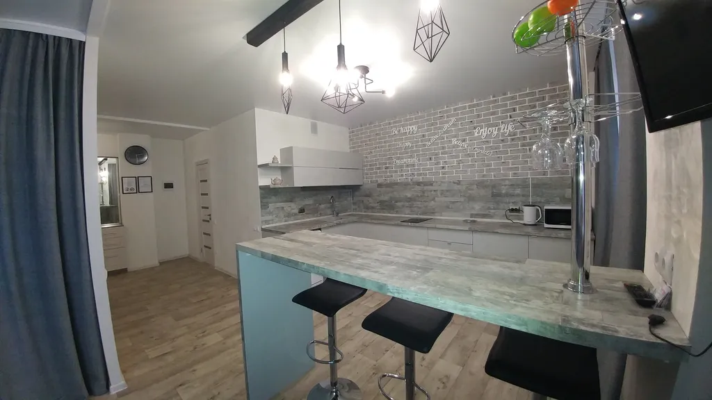 Комфортабельная квартира-студия в стиле лофт