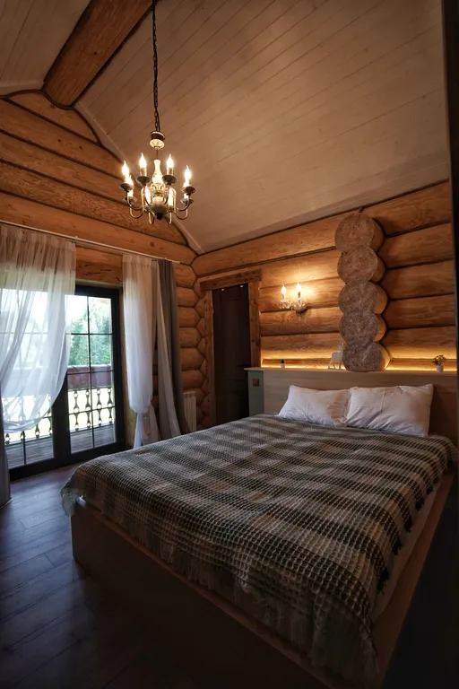 Коттедж Охота в Подмосковье в окружении леса