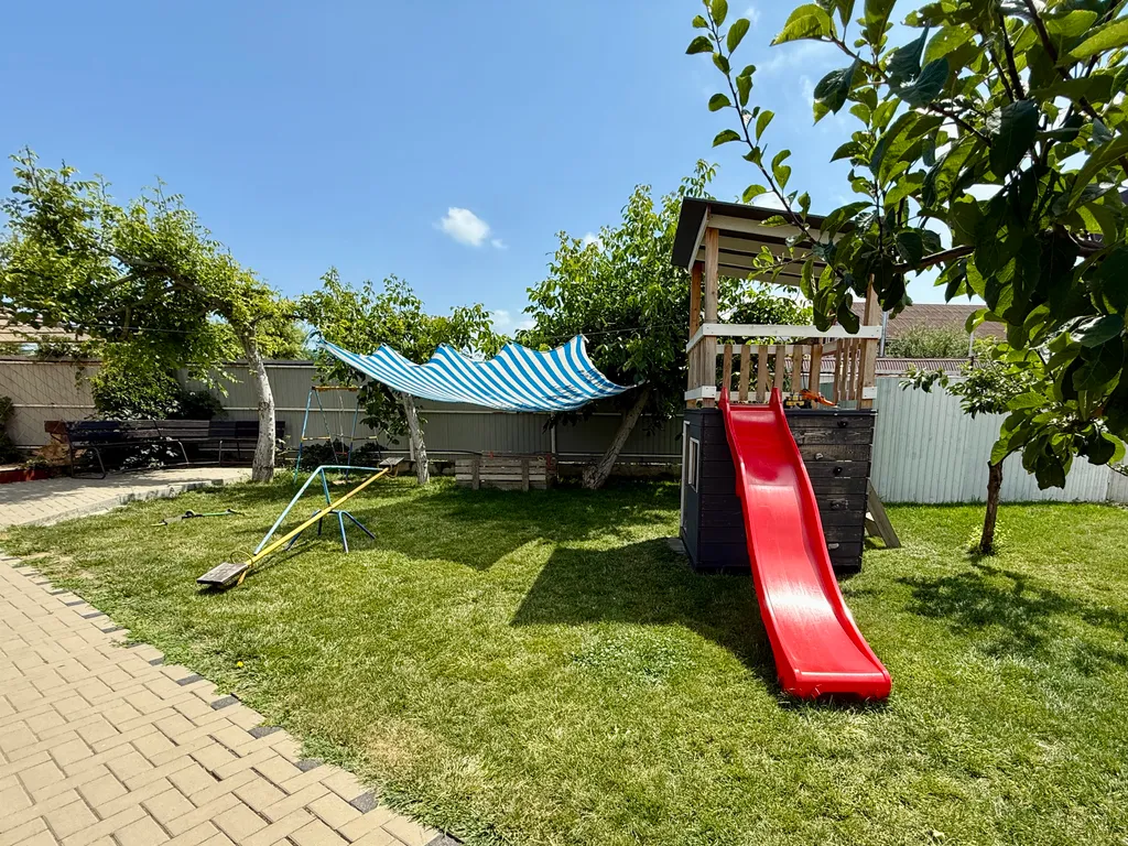 Двухкомнатные апартаменты в 5 минутах от моря