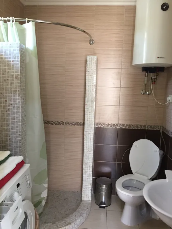 Дом с отдельным двориком