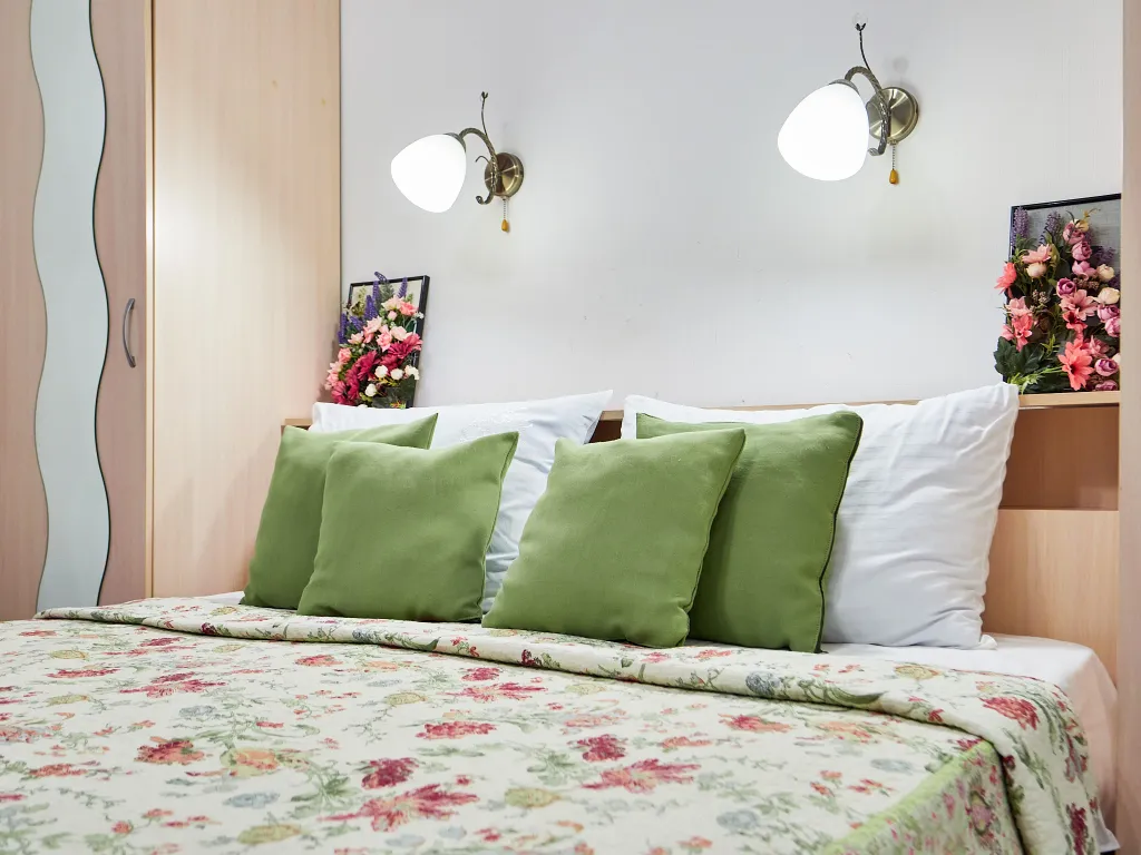 Тишина в самом центре. Двухкомнатная на Колоннаде