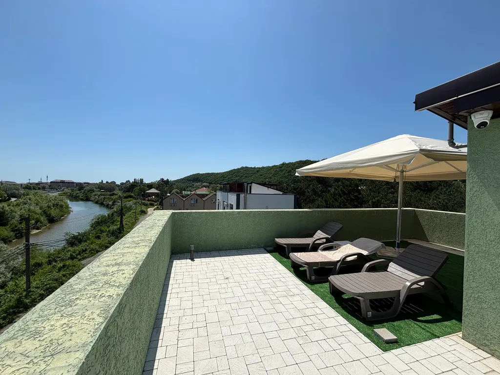 Новый таунхаус рядом с морем